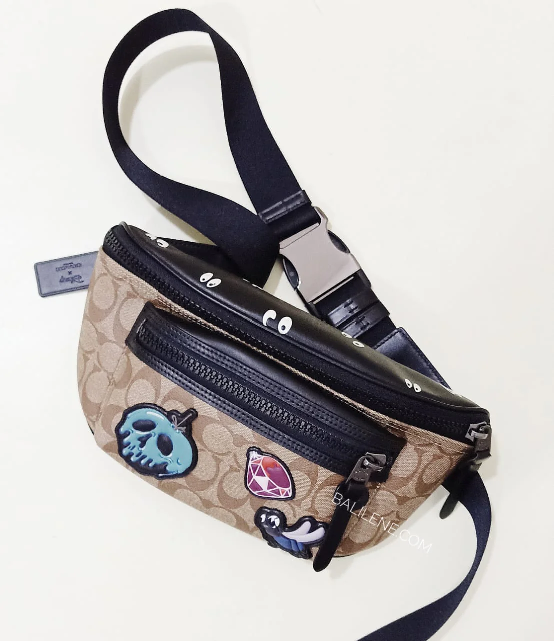 Coach F72952 Terrain Disney Belt Bag In Signature Canvas With Snow White Patches Tan - Image 13