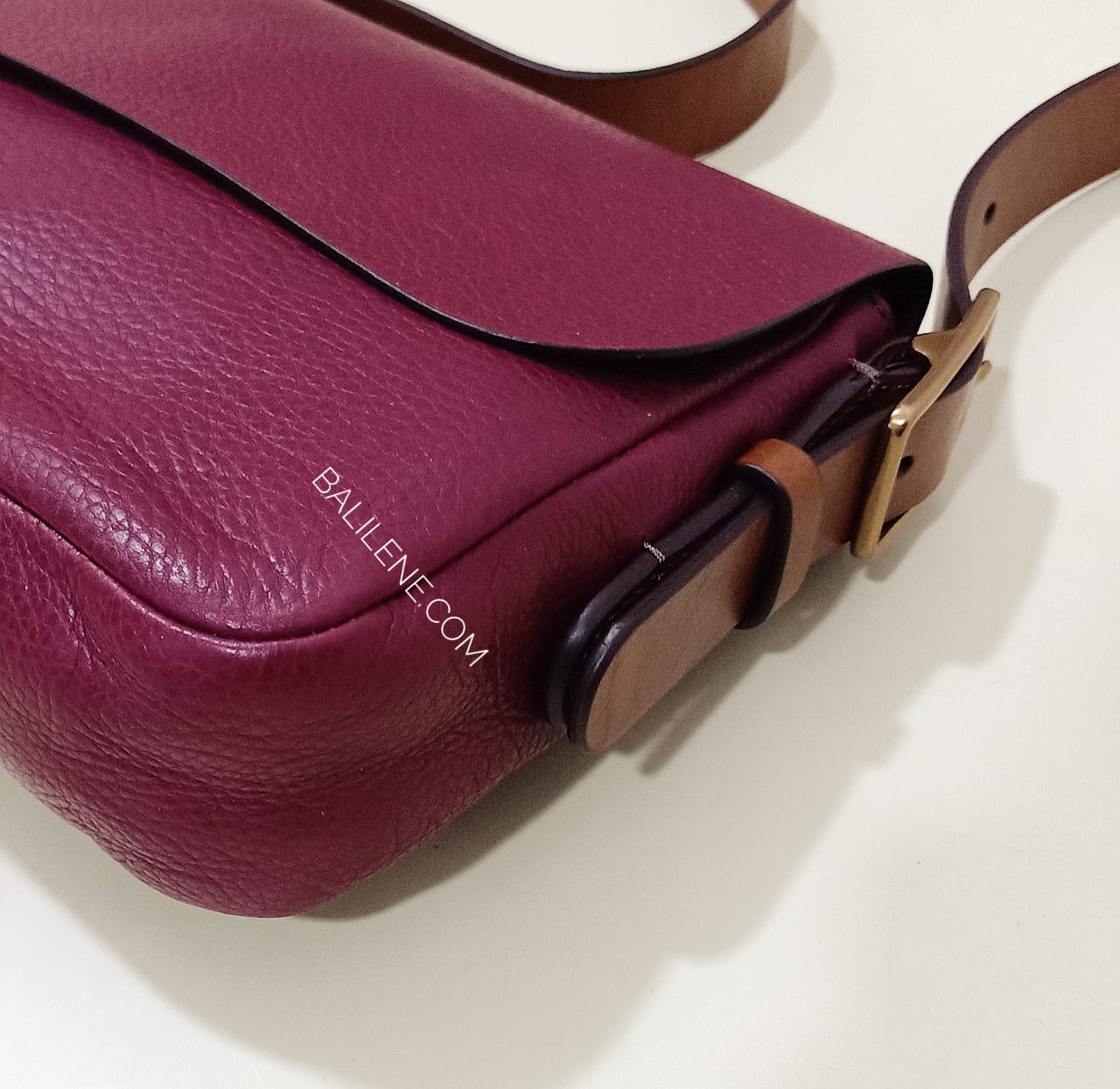 Fossil ZB6759609 Harper Small Saddle Crossbody Wine Bag - Image 6