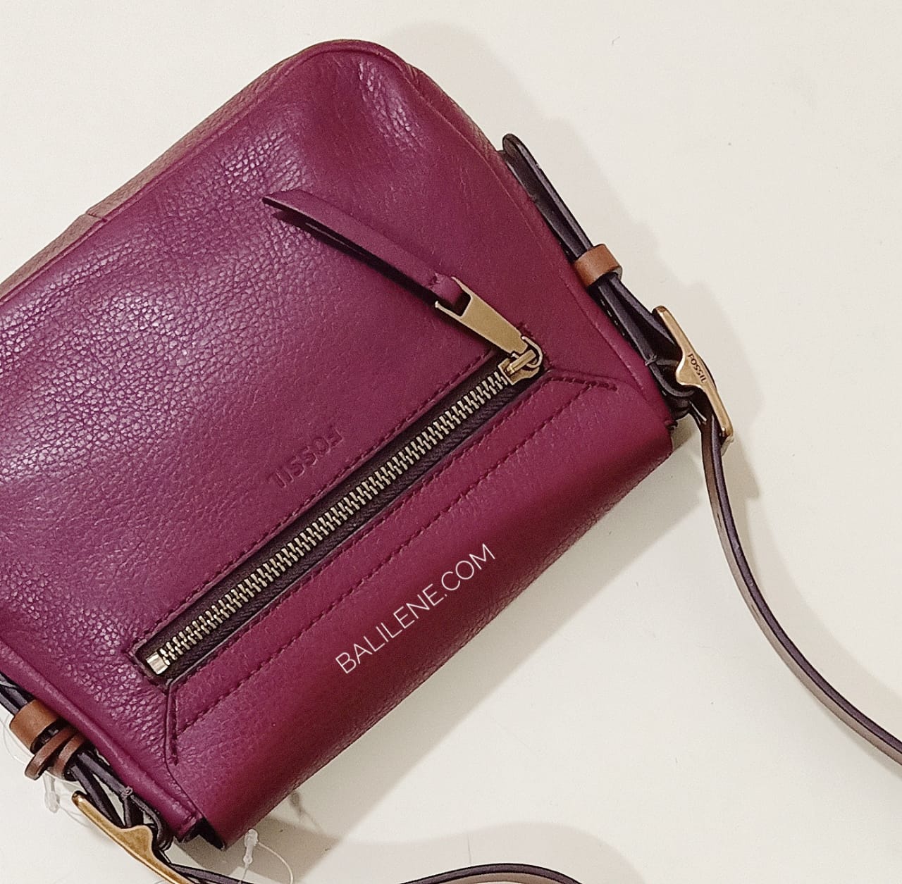 Fossil ZB6759609 Harper Small Saddle Crossbody Wine Bag - Image 7